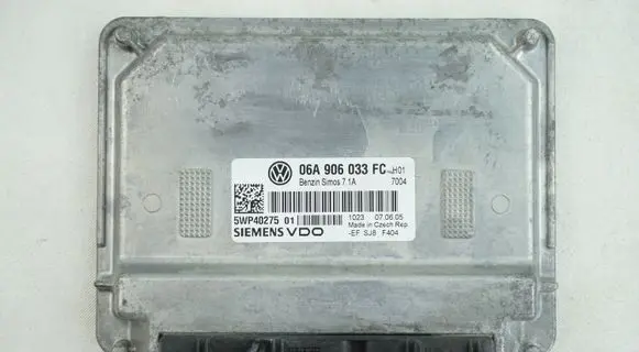 Skoda Octavia Mk2 (1Z) Engine control unit/module 06A906033FC 5WP40275