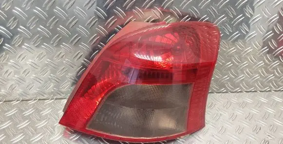 Toyota Yaris Rear/tail lights