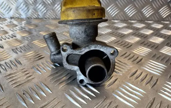 Opel Zafira B Oil fill pipe 55195251