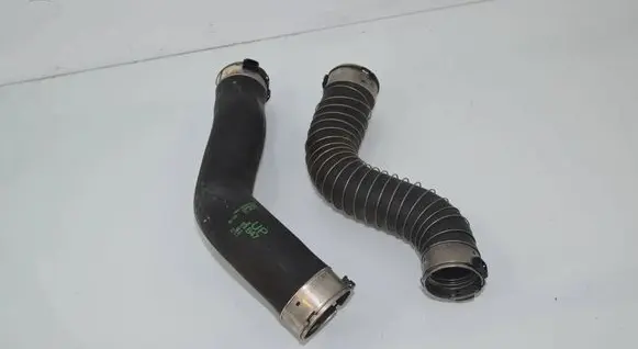 BMW X3 F25 Intercooler hose/pipe 8513851 11618513851 11618573762