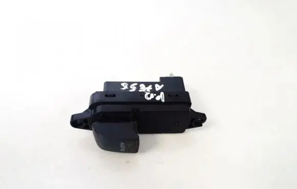 Mazda CX-7 Electric window control switch eg2366370