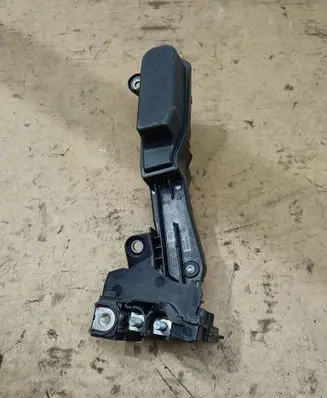 BMW X3 G01 Current control relay 9339825 399980 PA66GF30