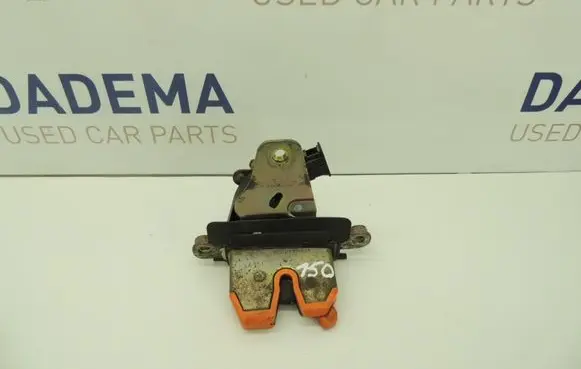 Skoda Octavia Mk1 (1U) Tailgate/trunk/boot lock/catch/latch 1U9827501 D150