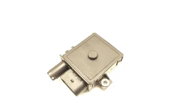 BMW X3 E83 Glow plug pre-heat relay 7801201 0522140101 780120102