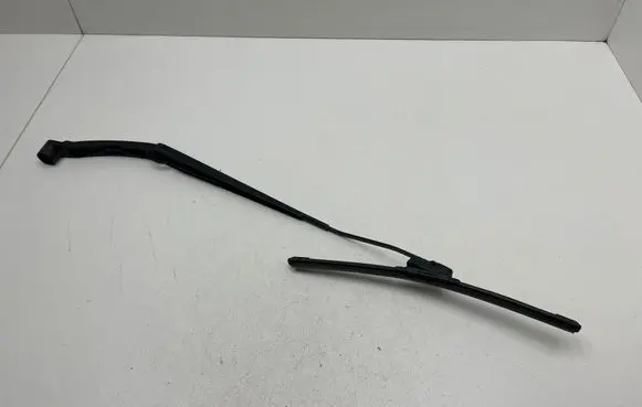 Nissan Qashqai Windshield/front glass wiper blade 