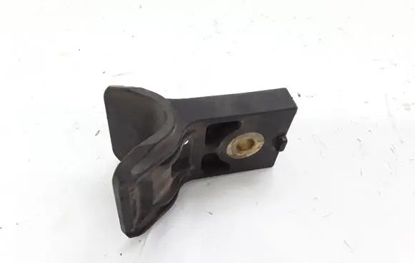 Opel Meriva B Radiator mount bracket 13262692 329510614