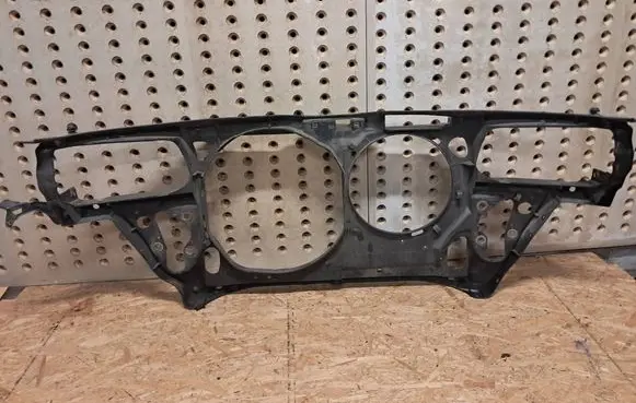 Volkswagen PASSAT B5 Top upper radiator support slam panel 3B0805592