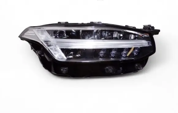 Volvo XC90 Headlight/headlamp 31655703 89915180