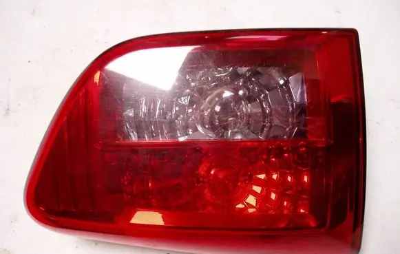 Peugeot 4007 Tailgate rear/tail lights