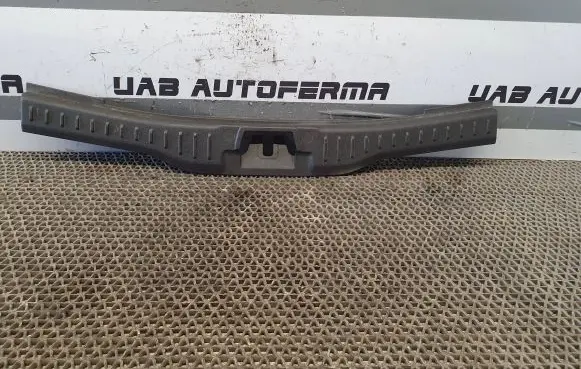 Ford Focus Trunk/boot sill cover protection BM51N40352A