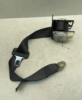 Toyota Corolla E120 E130 Rear seatbelt 7336002170 190702