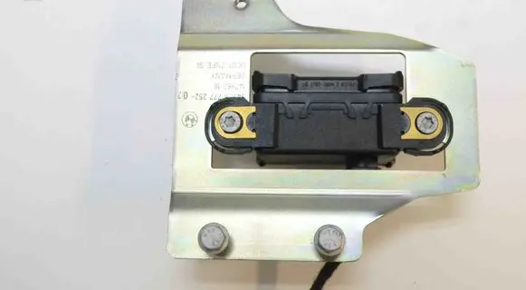 BMW 3 E90 E91 Acceleration sensor 6762769
