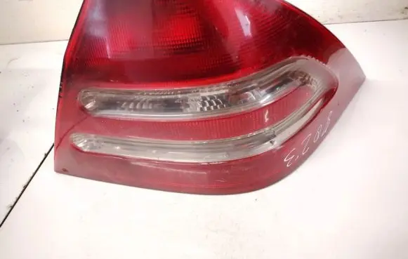 Mercedes-Benz C W203 Rear/tail lights