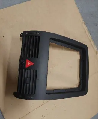 Volkswagen Touran I Dash center air vent grill 1T1819728B