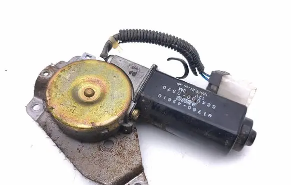 Mitsubishi 3000 GT Seat adjustment motor 9176043610 8640000370