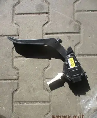 Volkswagen Golf VII Brake pedal bracket assembly VW7L0723507D