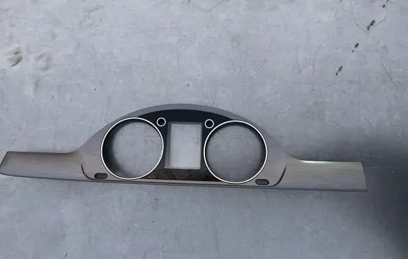 Dashboard trim
