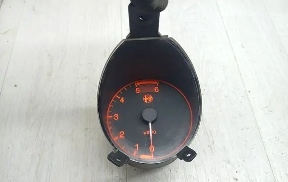 Alfa Romeo 156 Speedometer (instrument cluster) 60669700 6850849938