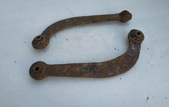 Toyota Avensis T250 Rear upper control arm/wishbone