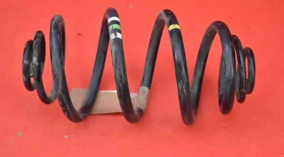 Mercedes-Benz Citan W415 Rear coil spring
