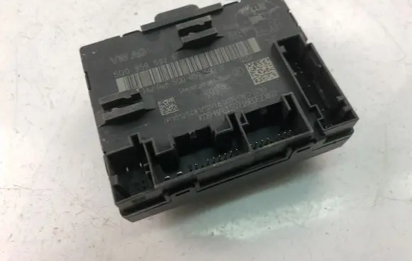 Volkswagen Golf VII Other control units/modules 5Q0959592E