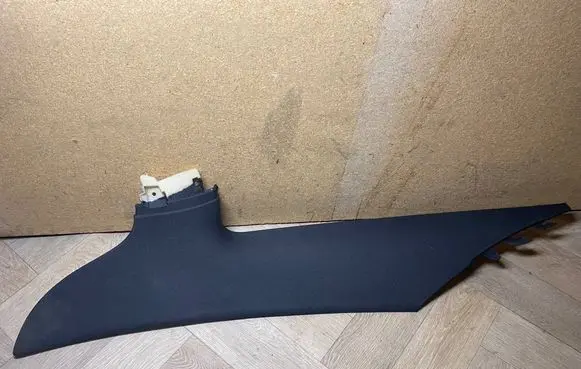 Audi A6 S6 C6 4F (D)pillar trim (top) 4F5867246G 1055031630