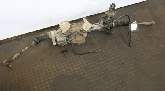 Volkswagen Jetta V Steering rack 7805501261