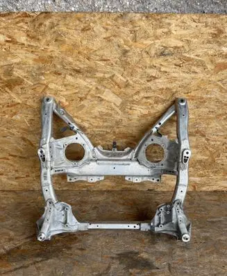 BMW 5 G60 Front subframe 6895091 25378610