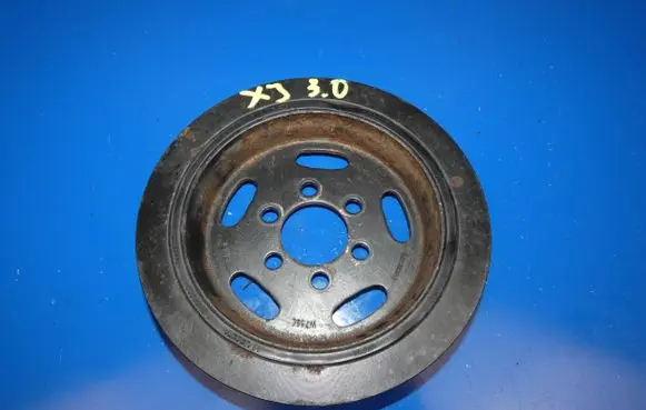 Jaguar XJ X351 Crankshaft pulley 