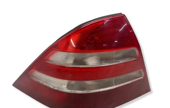 Mercedes-Benz S W220 Rear/tail lights A2208200164