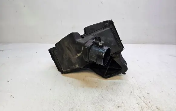 Audi A4 Allroad Air filter box cover 8K0133837AB