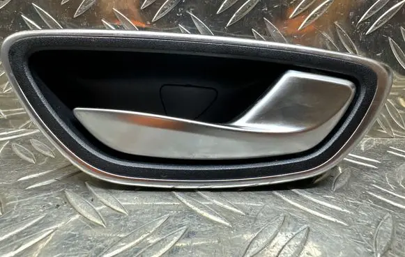 Renault Talisman Front door interior handle 806705893R 826724883R