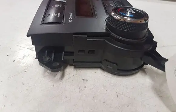 KIA Sorento Climate control unit 972502P681