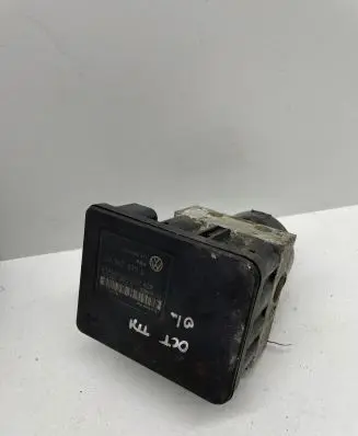 Volkswagen Golf IV ABS Pump 1C0907379D 00006063D3 10096003123