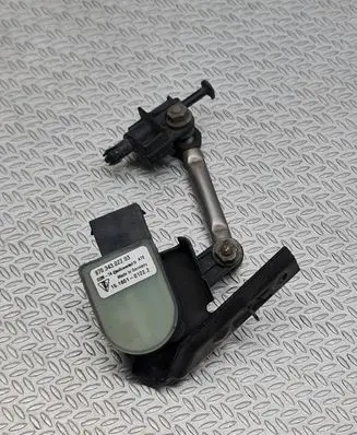 Porsche Panamera (970) Air suspension front height level sensor 97034302203 15160101222