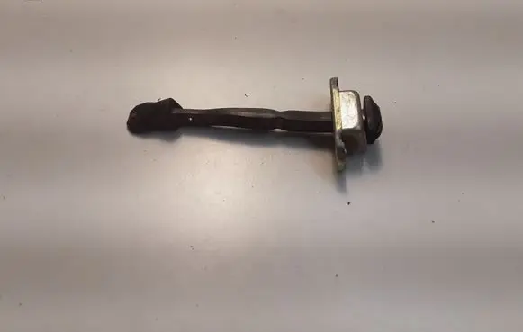 MG MG5 II Rear door check strap stopper 220107