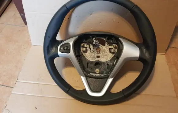Ford Fiesta Steering wheel
