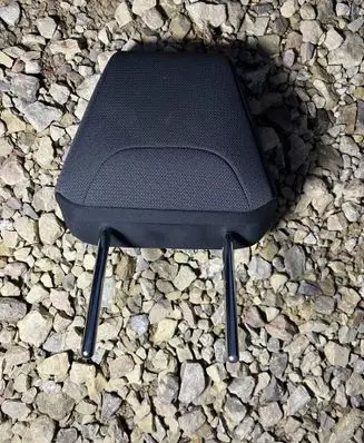 Toyota RAV 4 (XA50) Front seat headrest 
