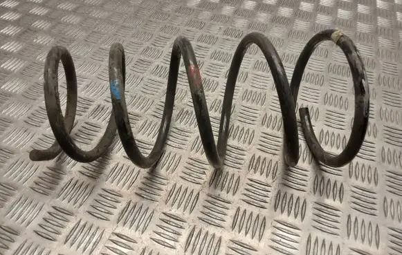 Nissan Primera Front coil spring
