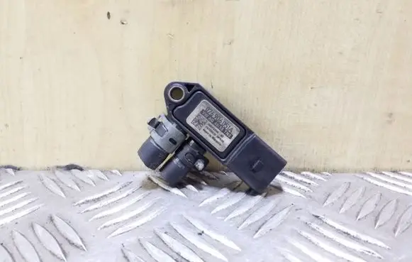 Audi A6 S6 C6 4F Exhaust gas pressure sensor 076906051A