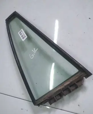 Toyota RAV 4 (XA30) Rear vent window glass AS2