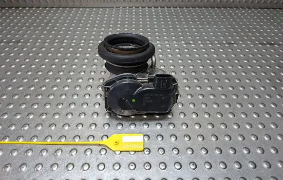Toyota Aygo AB40 Throttle body valve S27730599 220300Q040