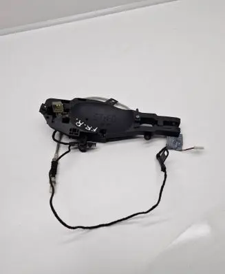 BMW X5 E70 Front door exterior handle/bracket 51217193264 7193264