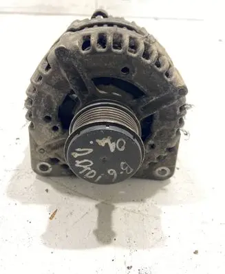 Volkswagen PASSAT B6 Generator/alternator 03G903023 14V180A 0121715003