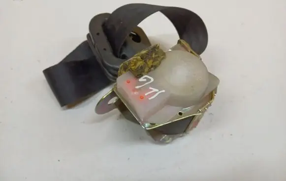 Chevrolet Spark Rear seatbelt 