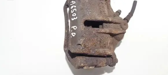 Ford Mondeo Mk III Front brake caliper a0204y01129