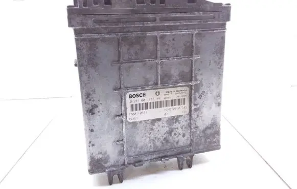 Renault Scenic I Engine control unit/module 7700110531 0281001877
