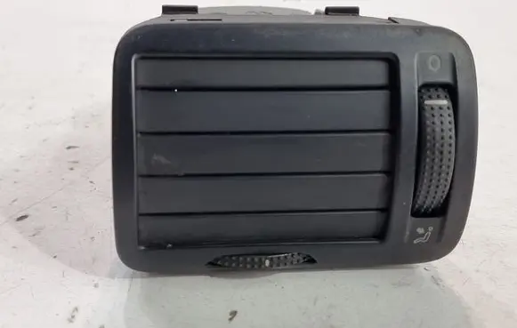 Volkswagen PASSAT B5.5 Dashboard side air vent grill/cover trim 3B0819703D