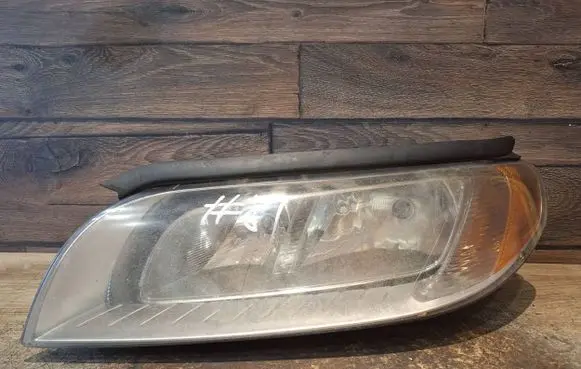 Volvo V70 Headlight/headlamp 31214353 6331100001