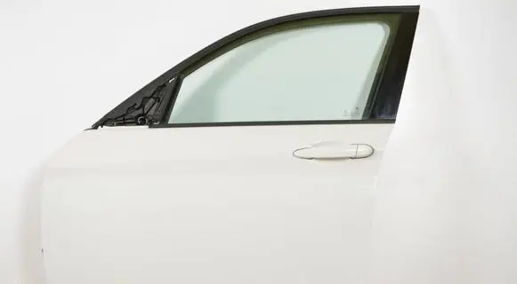 BMW 1 F20 F21 Front door 7284511